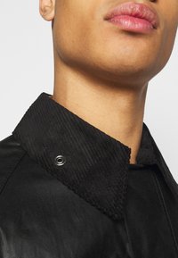Barbour BEAUFORT - Rövid kabát - black