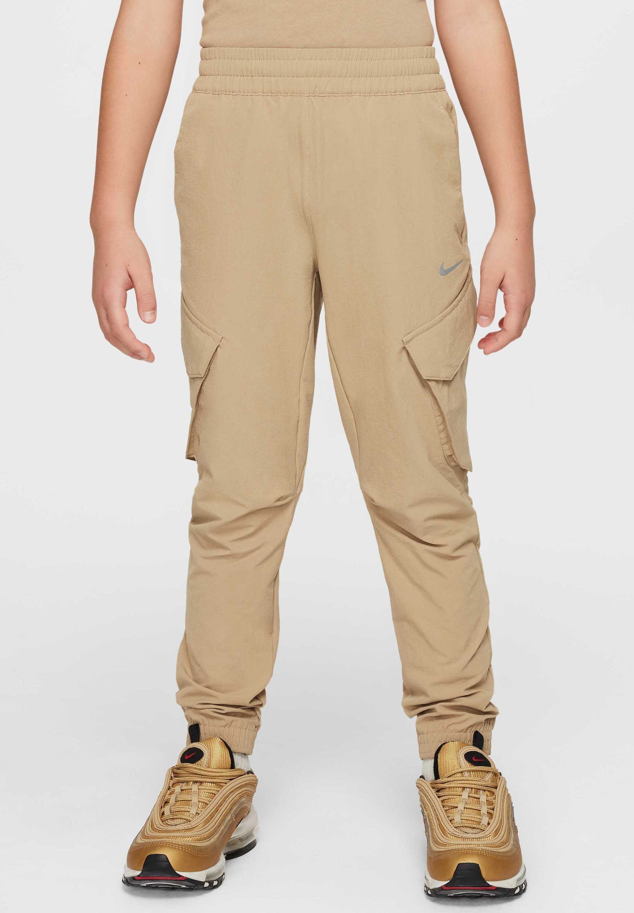 nike airmax cargo pants