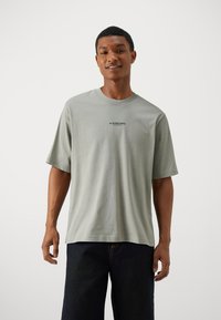 G-STAR CENTER CHEST BOXY - Tricou basic - shamrock
