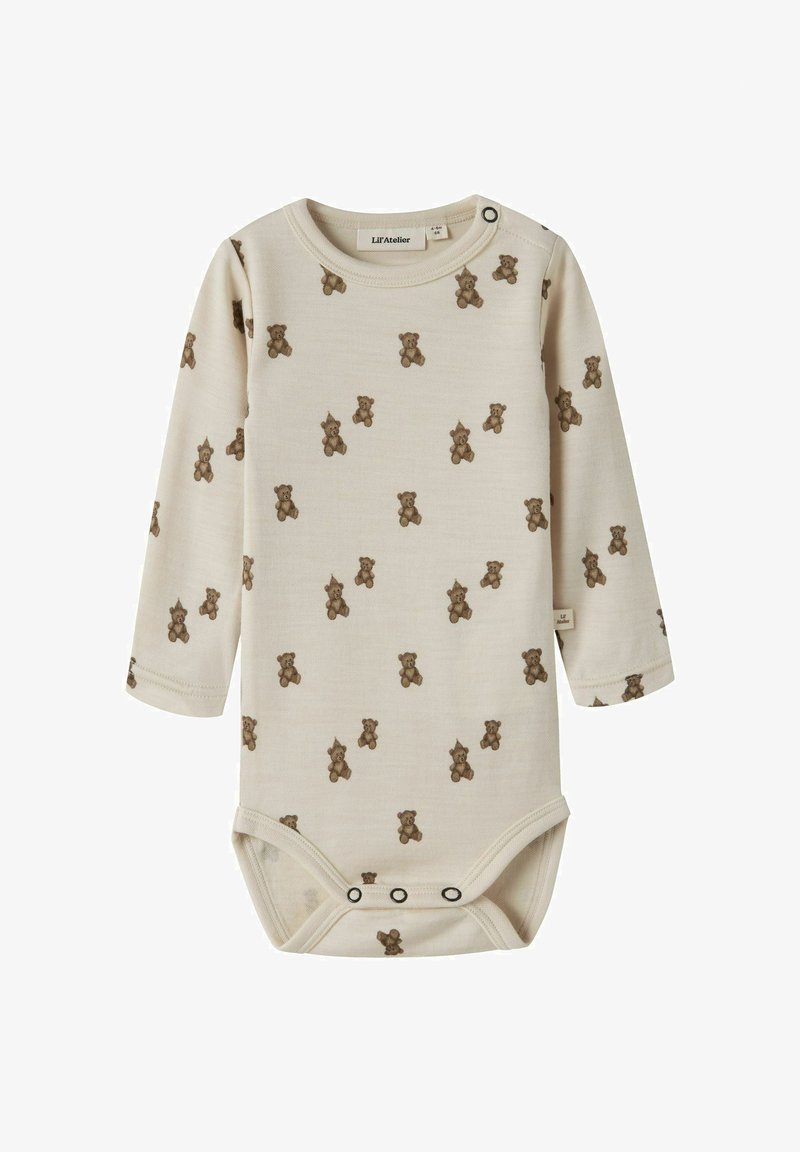 Body bébé beige à manches longues avec imprimé ours en peluche marron, col rond, fermeture à pression à l'épaule et pressions aux jambes en bas.