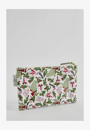 Lille taske med lynlås, prydet med et festligt print af kristtorn, sko og gaveæsker i grøn, rød og hvid. Fremstillet af slidstærkt stof med en glat overflade.