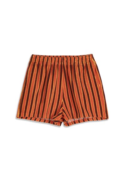 Shorts à taille élastique avec des rayures verticales dans des tons d'orange, de brun et de jaune, présentés à plat sur un fond blanc.