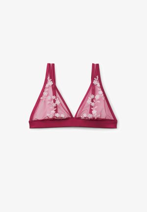 Gennemsigtig dyb lyserød trekantet bh med hvid blomsterbroderi og satin underbånd, tynde justerbare skulderstropper mod hvid baggrund.