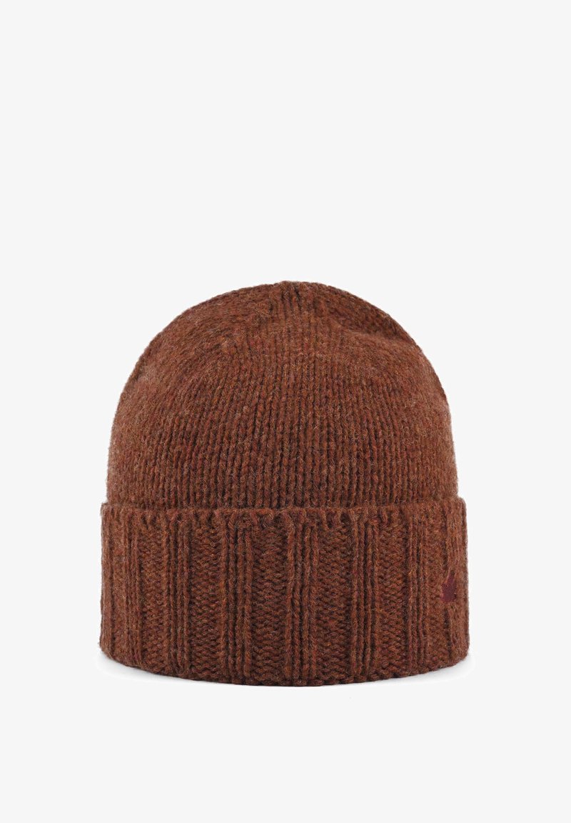 Brown knit beanie with ribbed texture and a folded cuff. Made from wool, featuring a subtle embroidered logo in the lower seam.
