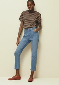 Next CROPPED - Džíny Slim Fit - mid blue