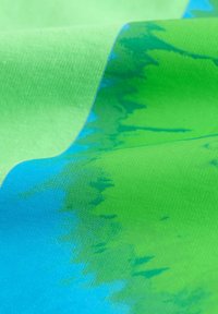 Thumbnail Image 3