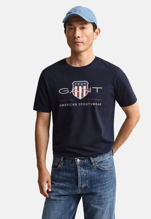 GANT REG ARCHIVE SHIELD SS T-SHIRT - T-shirt imprimé - evening blue
