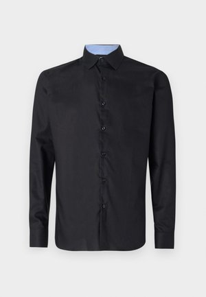 Schwarzes Langarmhemd aus glattem Stoff, mit durchgehender Knopfleiste, spitzem Kragen und einem hellblauen karierten Innenkragen.