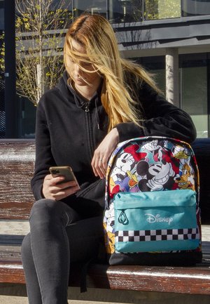Karactermania DISNEY HIGH SCHOOL - Zainetto - Mickey blue-multi-coloured