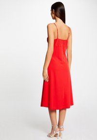 Morgan A-LINE WITH STRAPS - Vestito casual - red