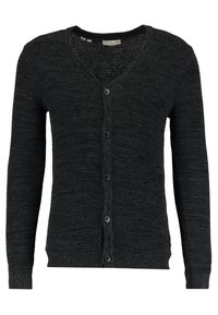 Svart, texturerad cardigan med V-hals, långa ärmar och knäppning med fem knappar med släta svarta knappar samt ribbade manschetter och nederkant.