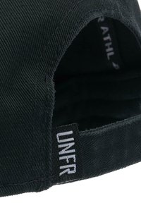 UNFAIR ATHLETICS SNAPBACK - Pet - black