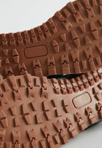Next Sneakers - colour block