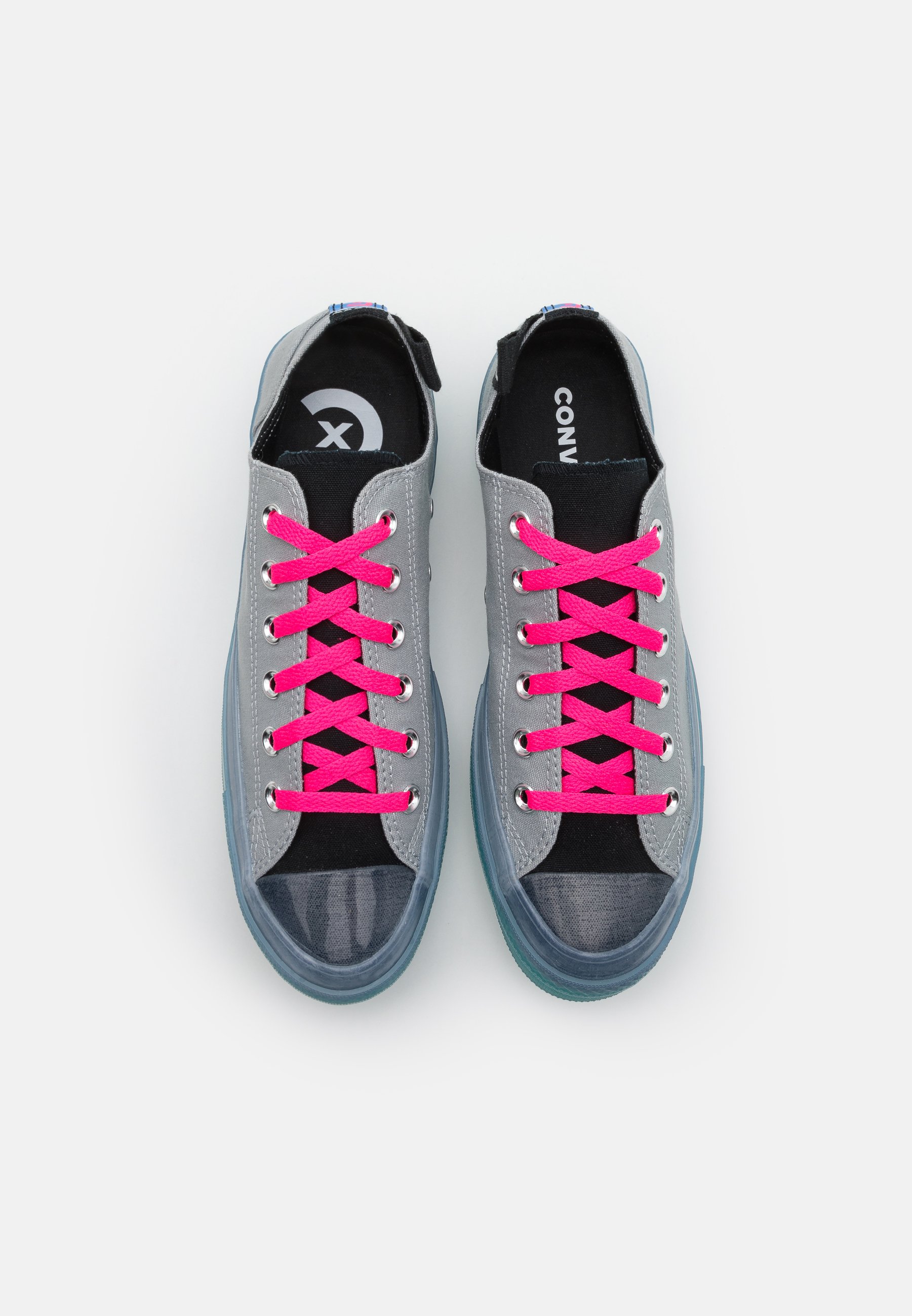 converse all star low trainers grey pink