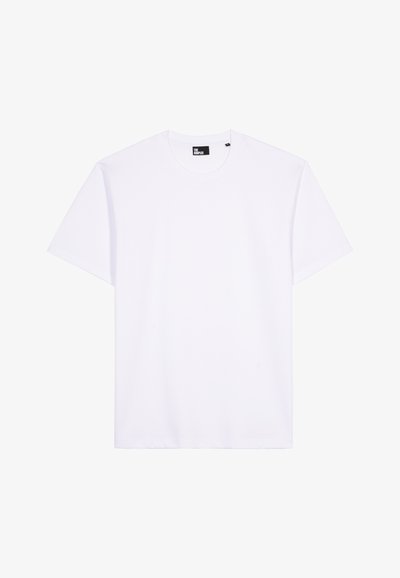 Weißes, kurzärmliges T-Shirt mit Rundhalsausschnitt aus glattem Stoff und einem schwarzen Markenetikett im Ausschnitt.