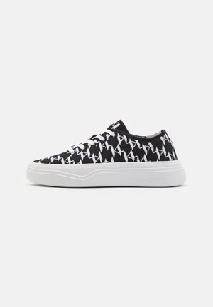 KONVERT LACE - Sneakers basse - black/white