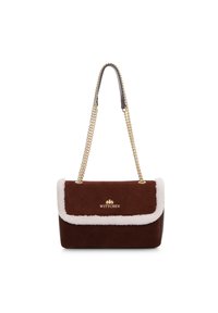 Sac à main en daim marron avec une bordure en fausse fourrure blanche, bandoulière en chaîne dorée et détail de logo à l'avant. Forme rectangulaire avec fermeture à rabat.