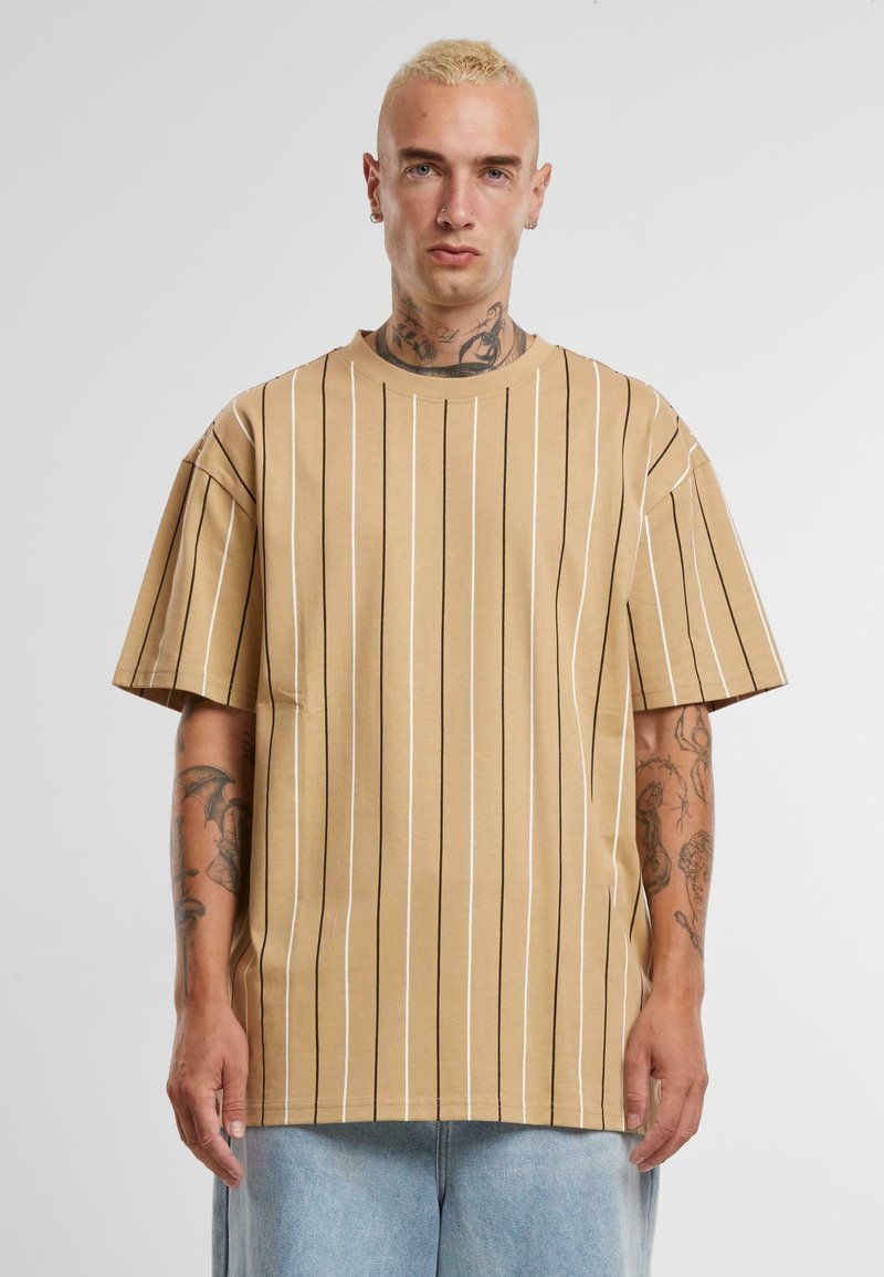 Urban Classics Print T-shirt - unionbeige white black