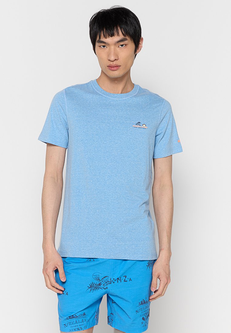 NZA New Zealand Auckland T-shirt basic lichtblauw NZA New Zealand Auckland T-shirt basic lichtblauw