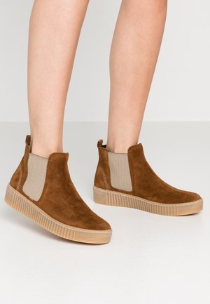 Ankle boot