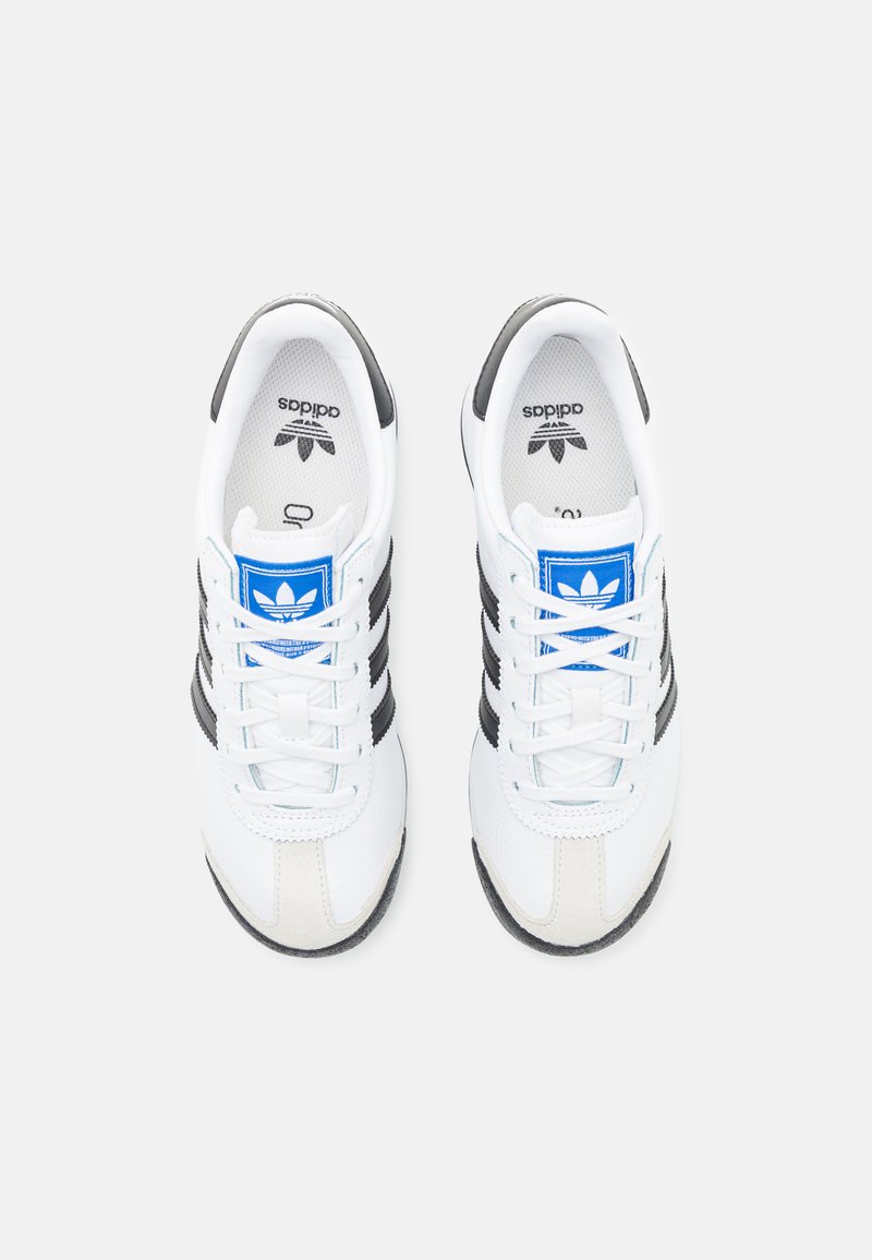 adidas gazelle silver green womens Adidas Samba JP 'Core White / Collegiate Green / Carbon|JR0964|TF  Top  Fashion