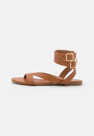 Sandales - cognac