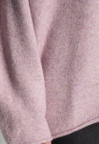 EDITED Sweter
