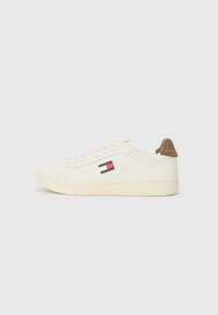 Unselected, ivory/homestead