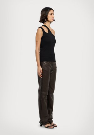 ONE SHOULDER  - Topper - black