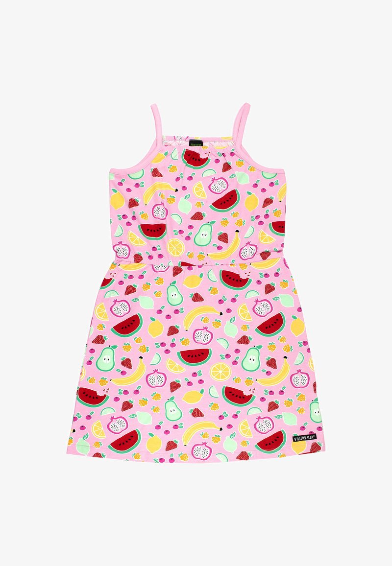 Robe sans manches rose arborant un motif de fruits avec des pastèques, des fraises, des bananes et des citrons. Fini avec un col et une taille froncés.
