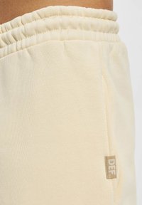 DEF Tracksuit bottoms - beige