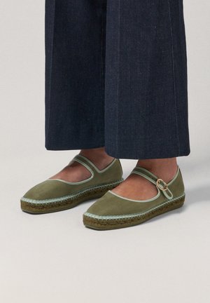 CROISETTE - Bailarinas con hebilla - laurel vegan suede