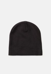 Berretto in maglia nera con una consistenza morbida, parte superiore arrotondata e nessuna cucitura o decorazione visibile. Design semplice e lineare.