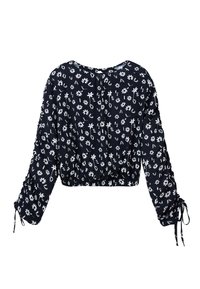 Blusa cropped blu navy con stampa floreale bianca, maniche lunghe con dettagli a fiocco e orlo e polsini elasticizzati. Tessuto leggero e strutturato.
