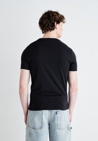 Levi's® GRAPHIC TEES 3 PACK - Pamata T-krekls - caviar