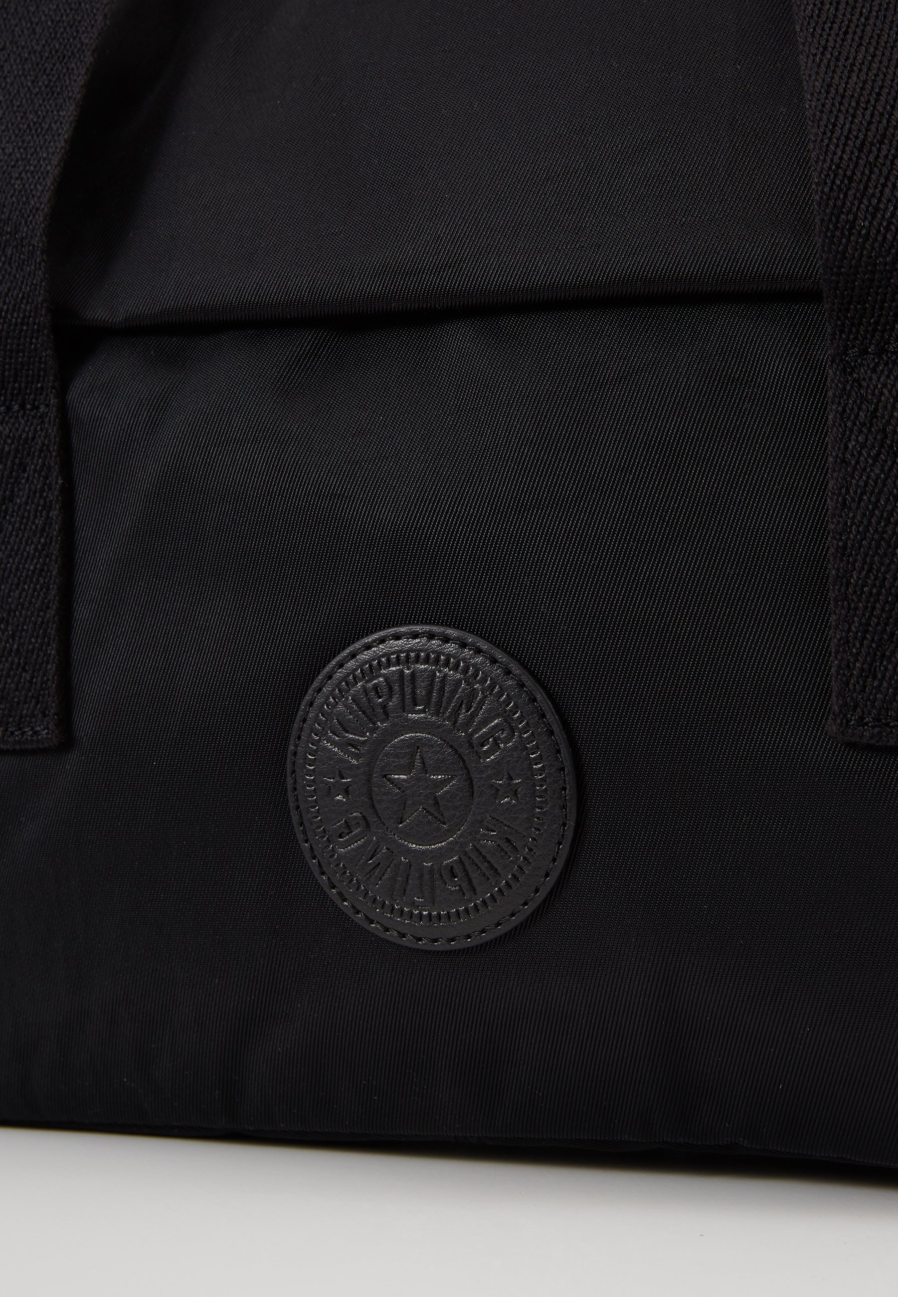 Kipling PERLANI Håndveske rich black Zalando.no Kipling PERLANI Håndveske rich black Zalando.no