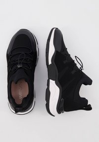 Marc Cain Vysoké tenisky - black