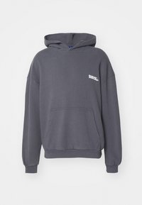 Unselected, iron gate