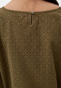 s.Oliver AUS BRODERIE ANGLAISE - Bluzka