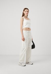 GAP COMPACT BRAMI - Top - new off white