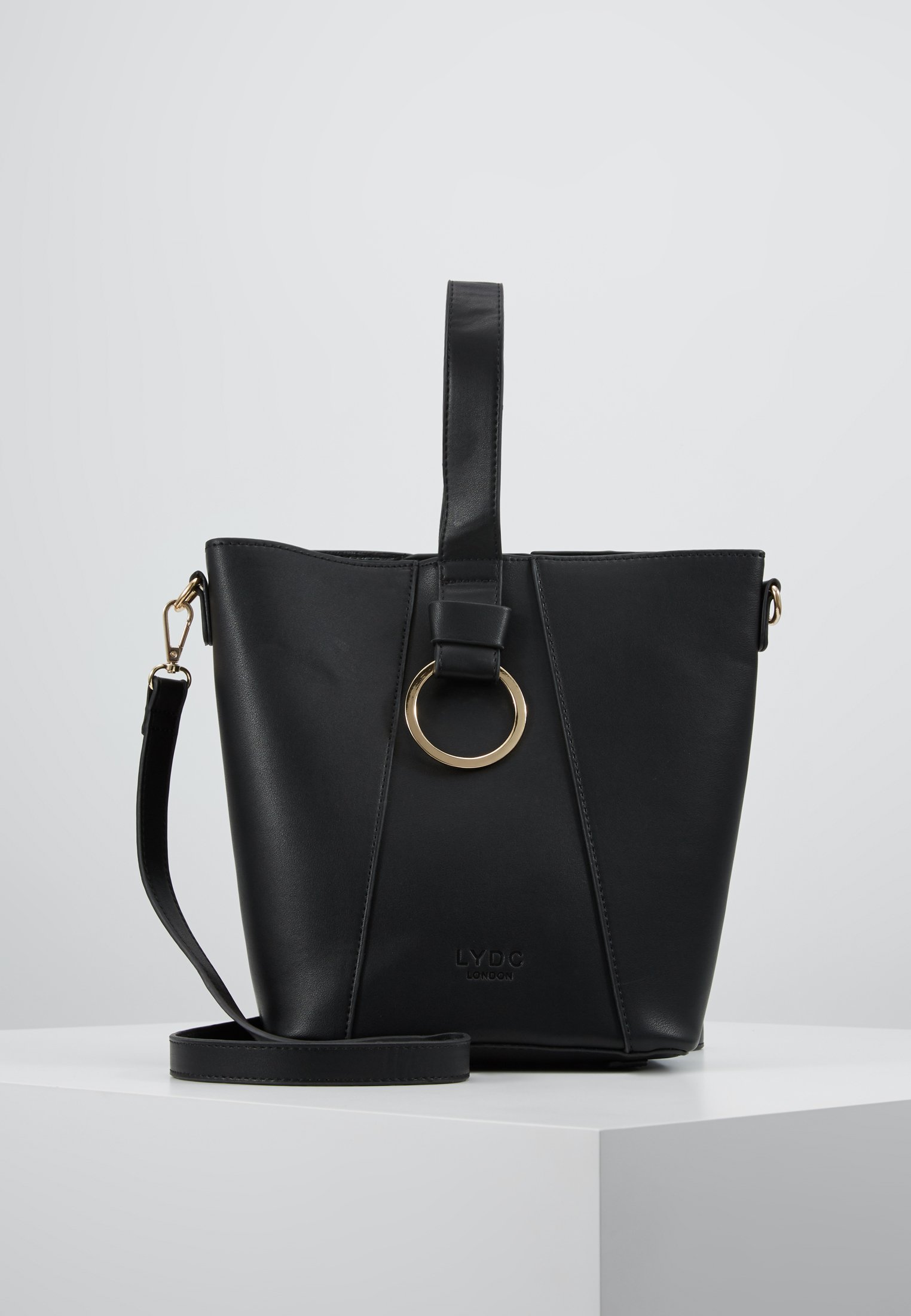 LYDC London Håndveske blacksvart Zalando.no LYDC London Skulderveske blacksvart Zalando.no