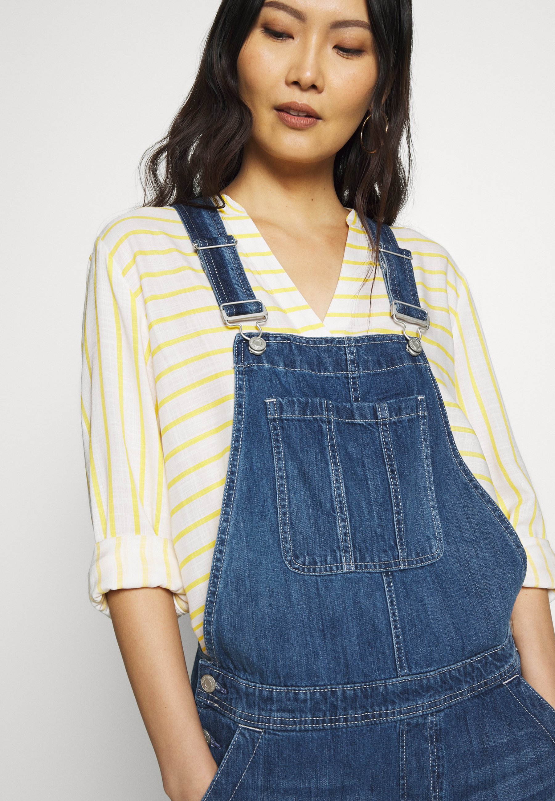 GAP V-SLOUCHY OVERALL FRESIA 