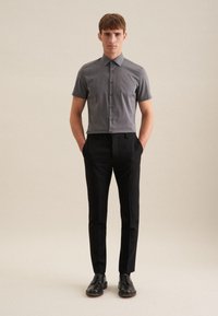 Seidensticker SLIM FIT - Overhemd - gray
