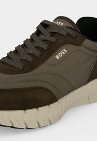 BOSS MOTION RUNN - Baskets basses - open brown