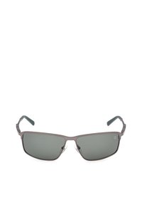 Lunettes de soleil rectangulaires à verres teintés foncés avec une monture métallique grise fine et des branches noires texturées, vues de face.