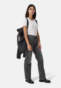 CASH-MERE PADDED MIT KAPUZE - Vinterjacka - schwarz