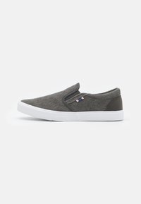Não selecionado, dark grey