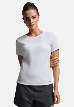 AERO MESH TEE - Sportovní tričko - white-silver reflective