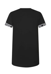 T-shirt noir à manches courtes, avec une bande de logo blanche sur les ourlets des manches. Fabriqué en matériau léger et lisse, avec une coupe droite.