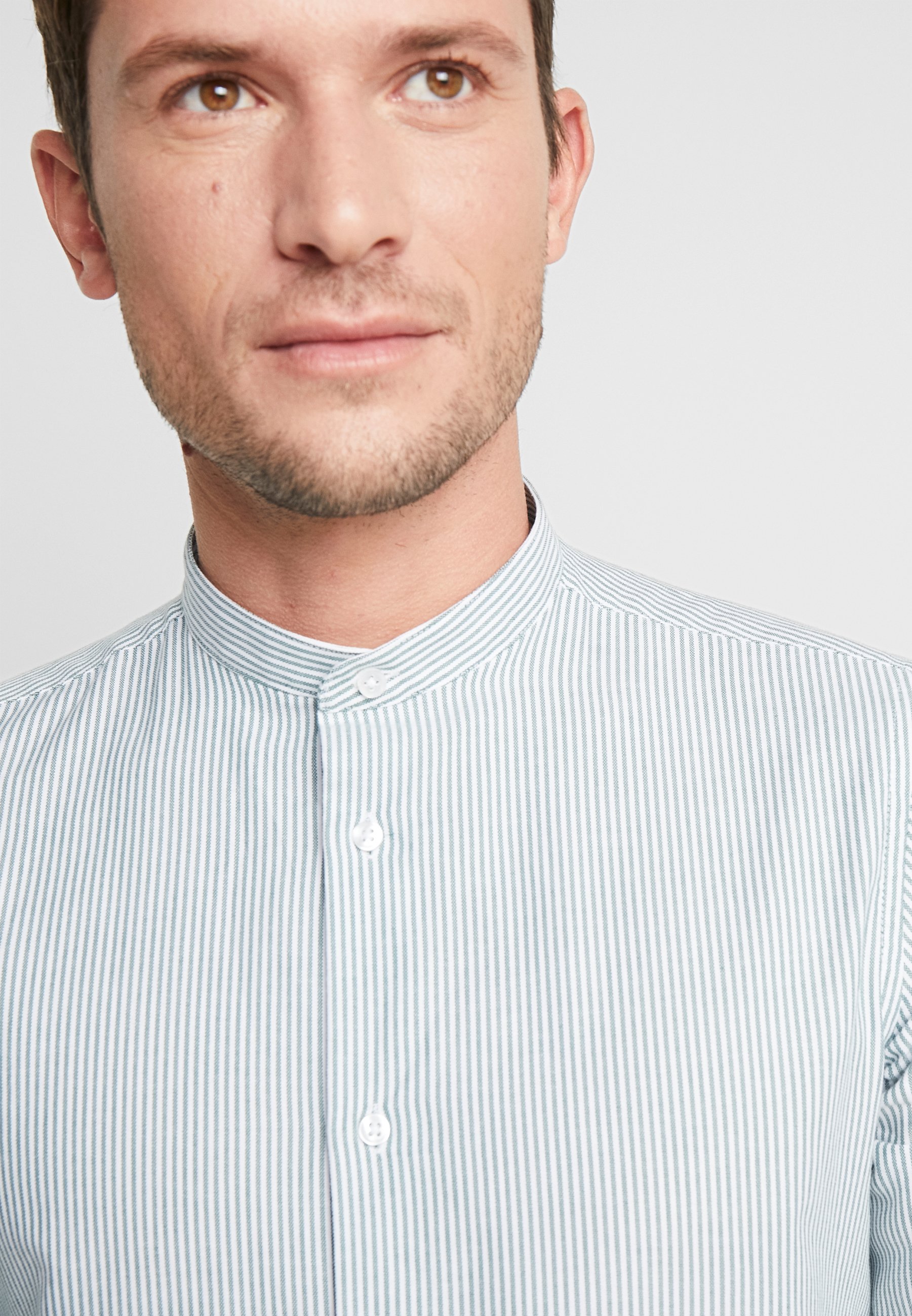 Bertoni HJALTE Skjorte duck green Zalando.no Bertoni HJALTE Skjorte duck green Zalando.no